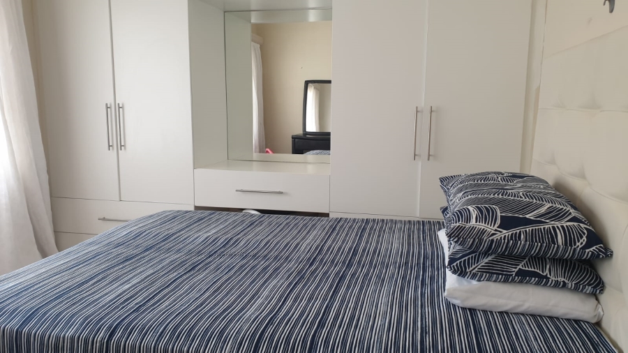 To Let 4 Bedroom Property for Rent in Beacon Bay Eastern Cape